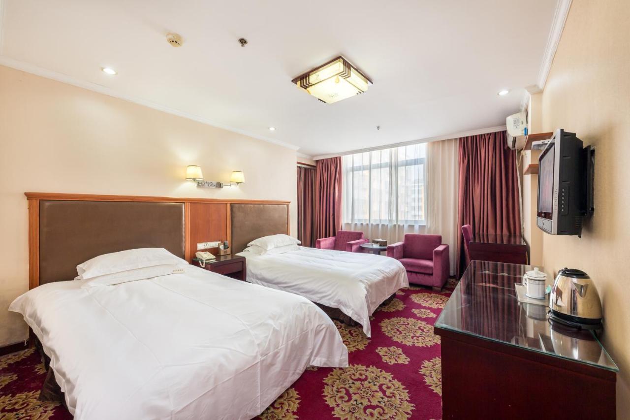 Omeiga Business Hotel Іу Екстер'єр фото
